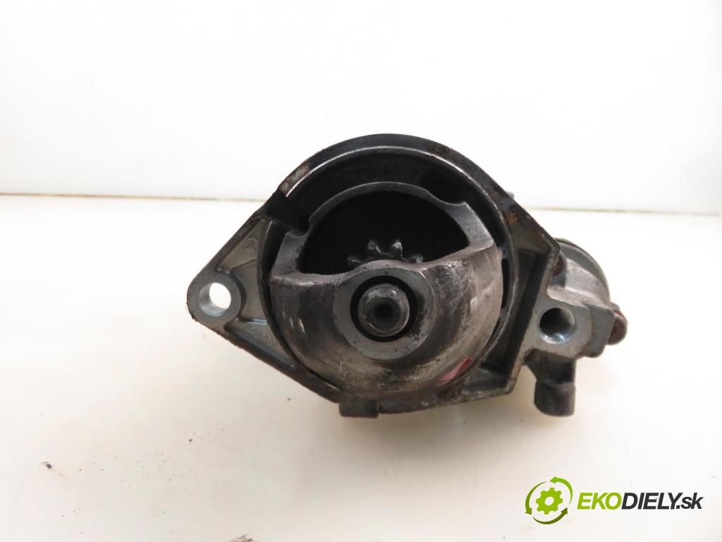 OPEL VECTRA C (Z02) SEDAN 2002 74,00 2.0 DTI 16V 101 - Y 20 DTH 1995,00 startér  (Startér)