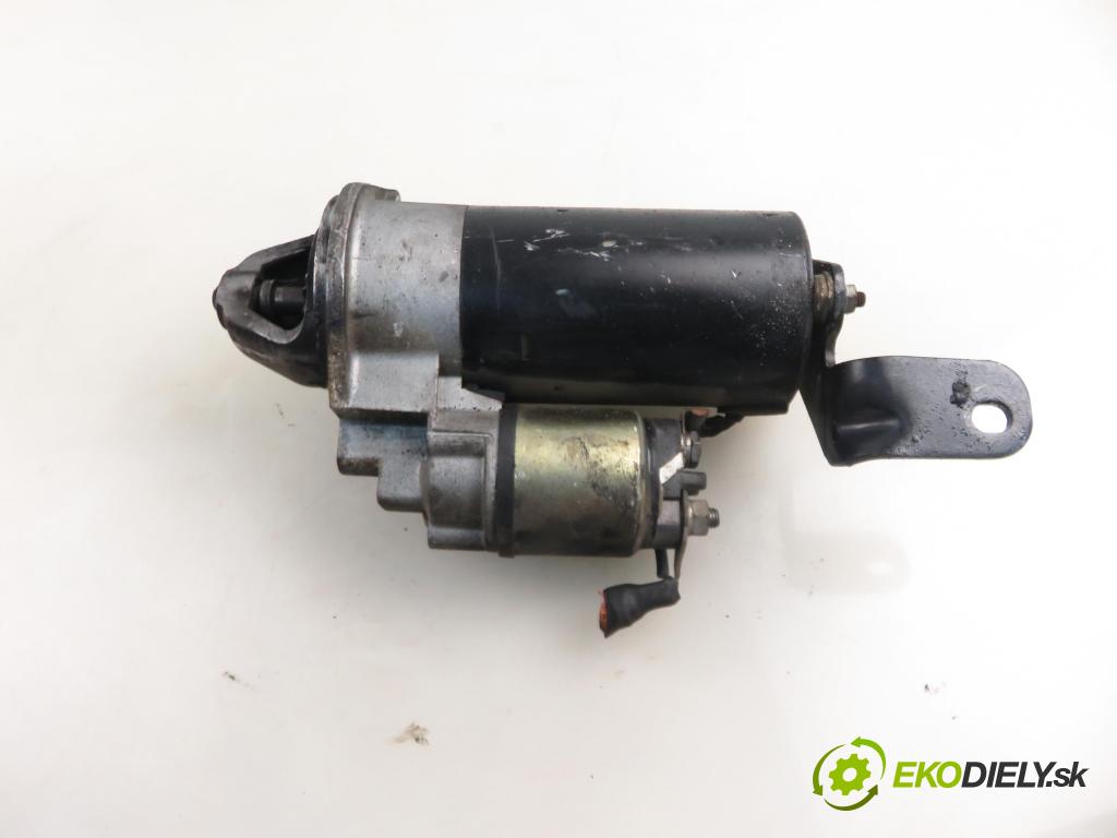 OPEL VECTRA C (Z02) SEDAN 2002 74,00 2.0 DTI 16V 101 - Y 20 DTH 1995,00 startér  (Startér)