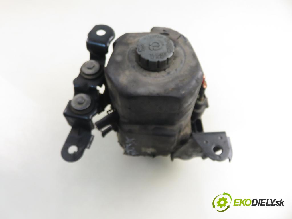 VW POLO (9N_) HB 2003 47,00 1.2 12V 64 - AZQ 1198,00 Pumpa servočerpadlo