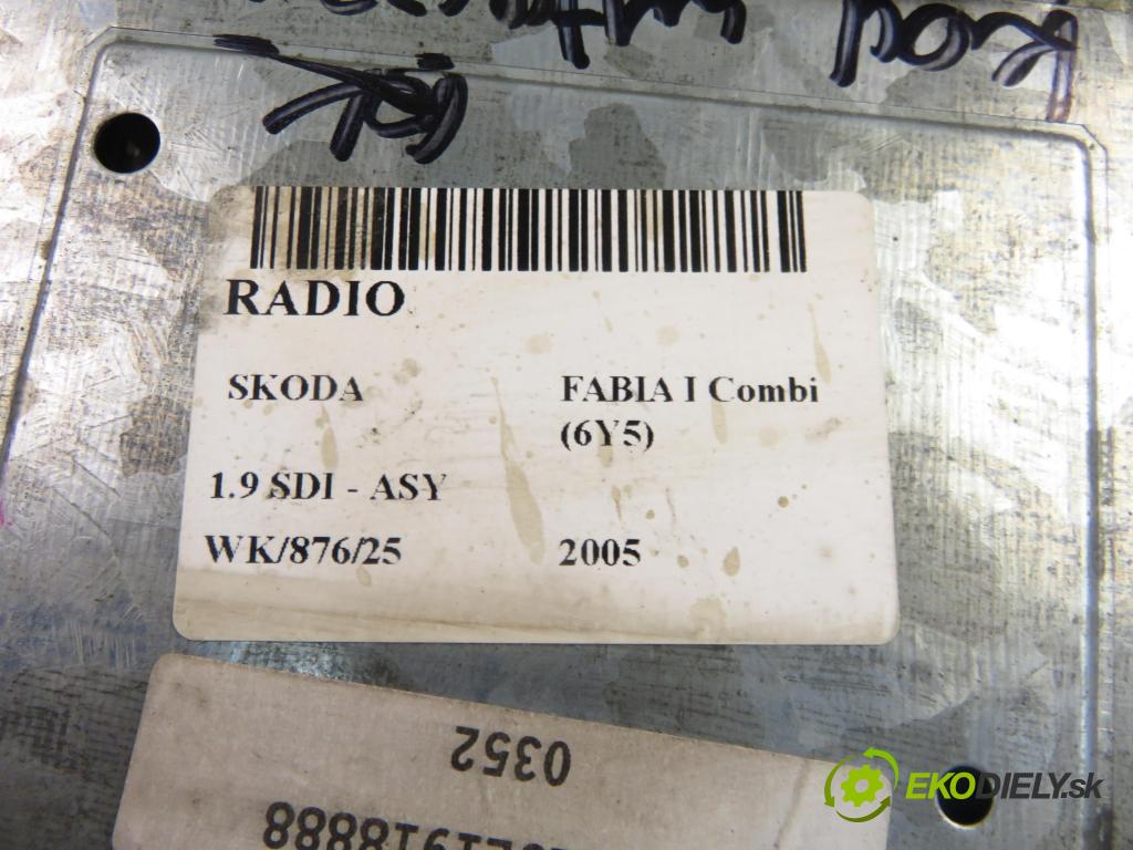 SKODA FABIA I Combi (6Y5) KOMBI 2005 47,00 1.9 SDI 64 - ASY 1896,00 RADIO Modul 6Y0035152D