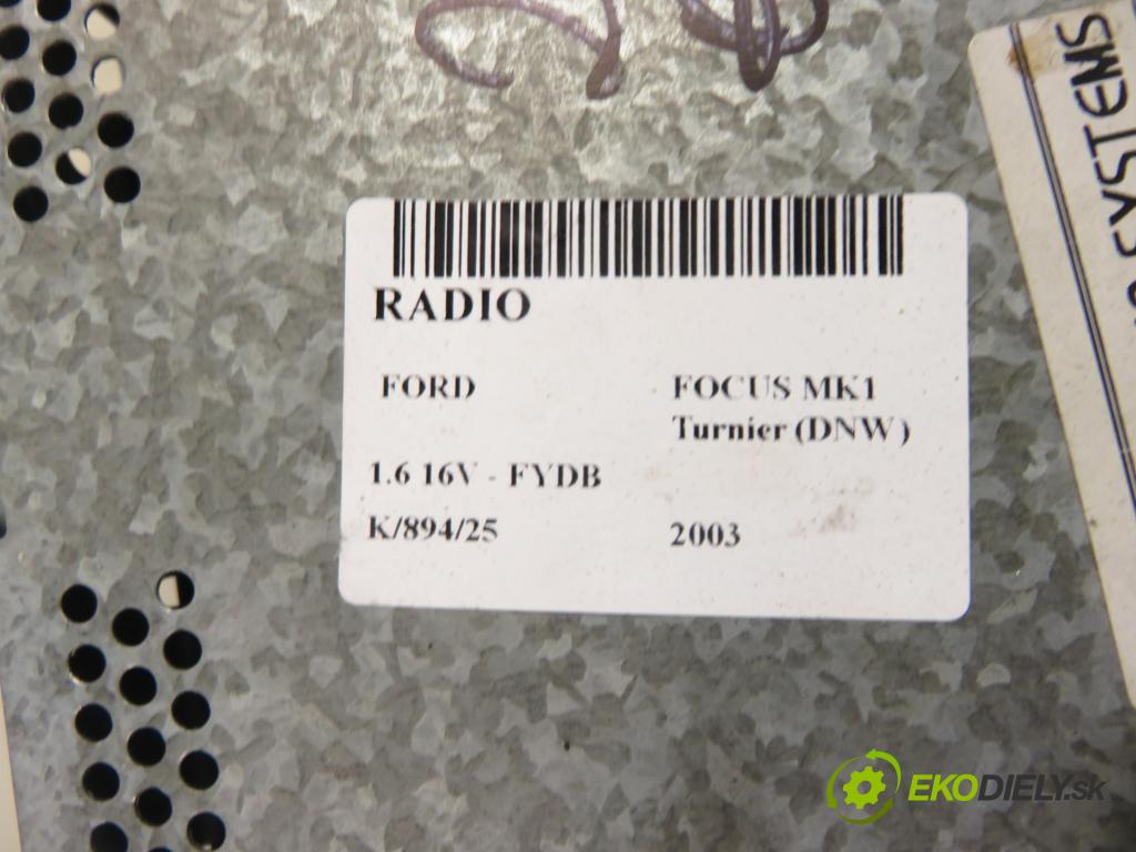 FORD FOCUS Turnier (DNW) KOMBI 2003 74,00 1.6 16V - FYDB 1596,00 RADIO CD YS4F18C815AD