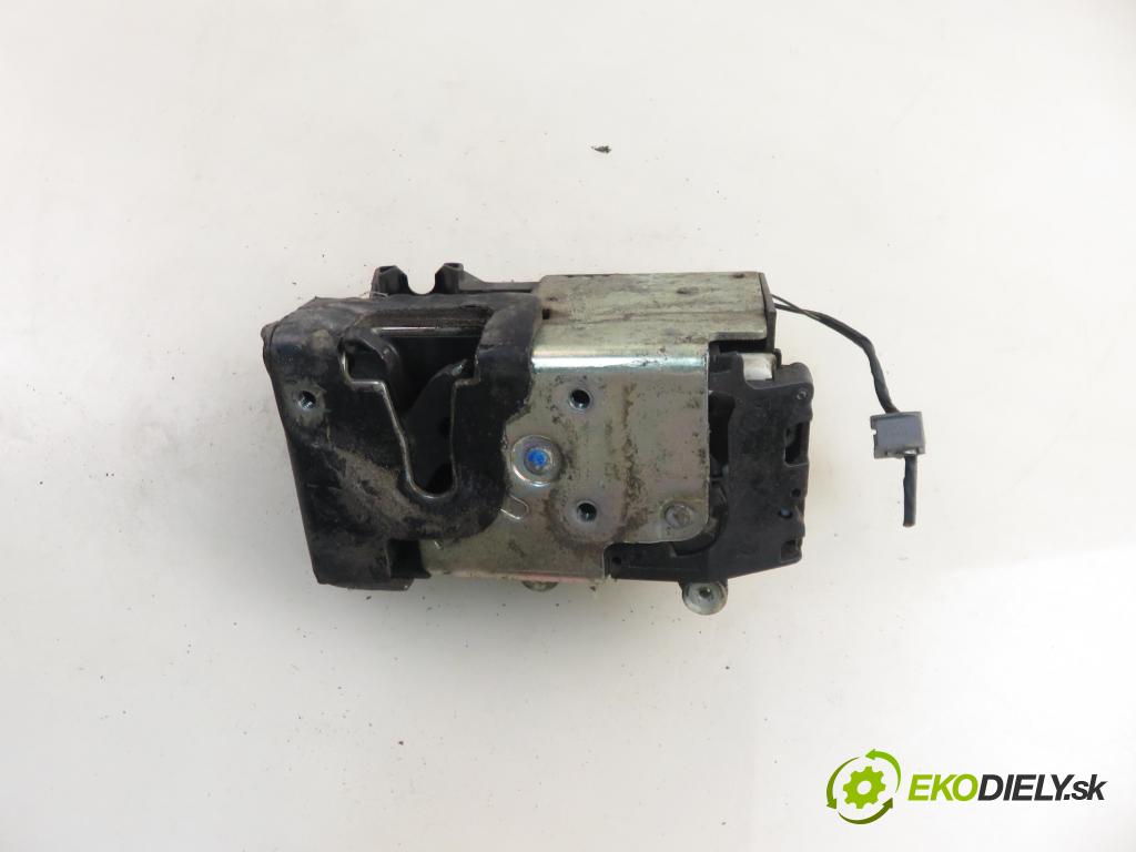 FORD FIESTA V (JH_, JD_) HB 2000 51,00 1.3 - A9JA 1299,00 zámok