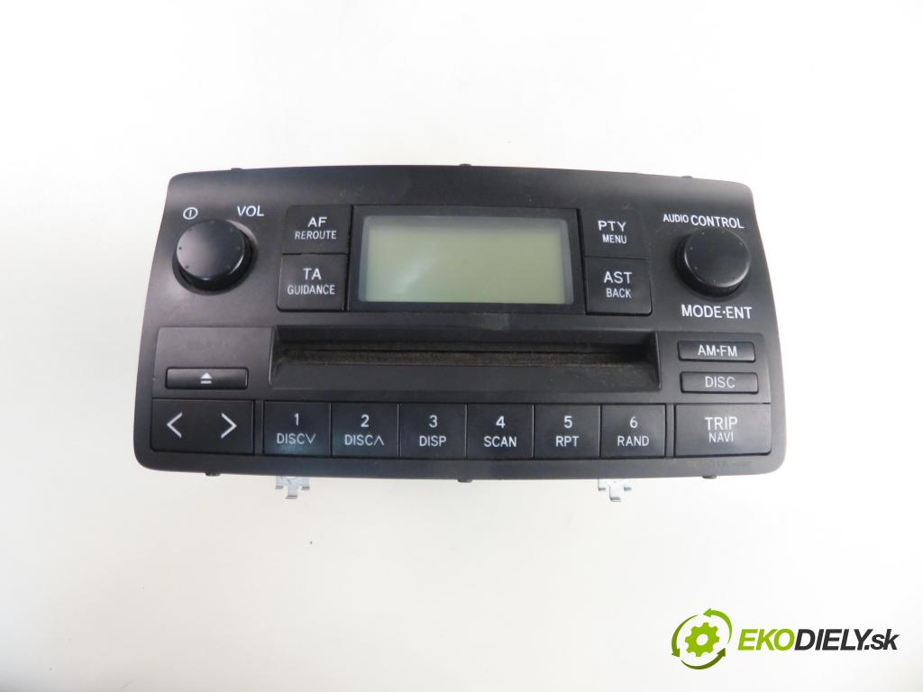 TOYOTA COROLLA (_E12_) HB 2003 81,00 1.6 VVT-i (ZZE121_) - 3ZZ-FE 1598,00 RADIO CD 8612002260