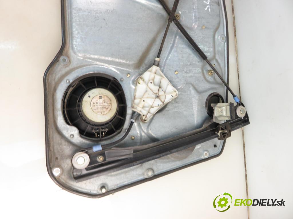 SEAT IBIZA III (6L1) HB 2003 47,00 1.2 12V - AZQ 1198,00 mechanismus oken PPE 3D 6Q2959801A ; 6L3837752AD ; 6L3837756H