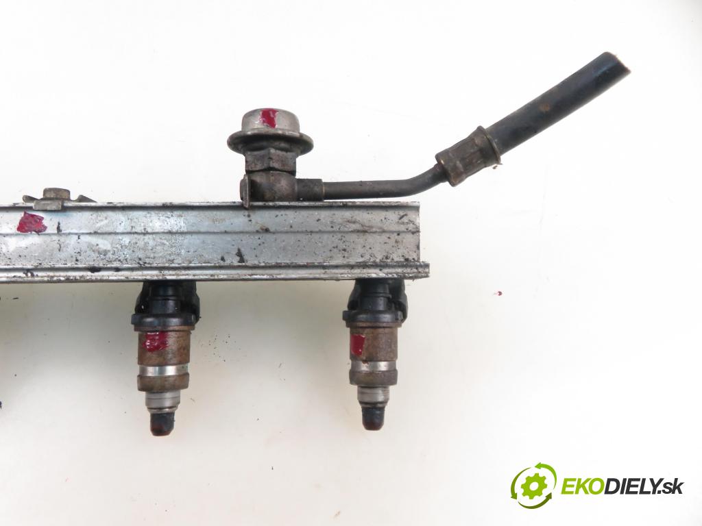 HONDA CR-V I (RD) SUV 1998 94,00 2.0 16V 4WD (RD1, RD3) - B20B3 1972,00 Lišta vstrekovacia  (Vstrekovacia lišta)