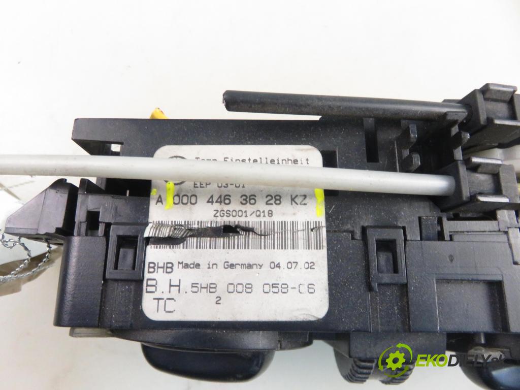 MERCEDES-BENZ VITO Skrzynia (638) FURGON 2002 90,00 112 CDI 2.2 (638.094) - OM 611.980 2151,00 Panel topení KLIMATIZACE: 0004463628KZ