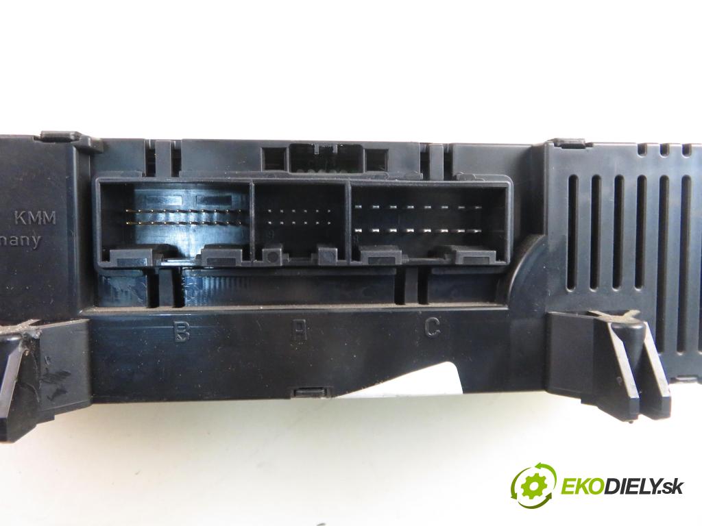 SEAT IBIZA III (6L1) HB 2005 51,00 1.4 TDI PD 70 - BNM 1422,00 Panel kúrenia KLIMATRONIK 6L0820043E