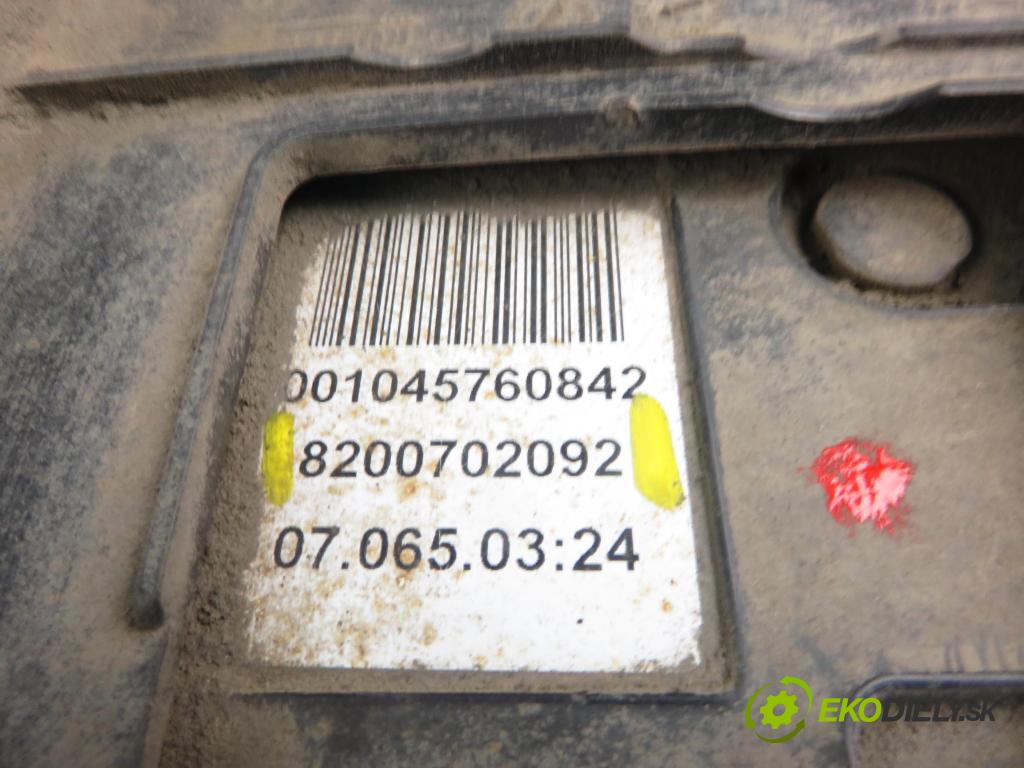 RENAULT SCENIC II (JM0/1_) MINIVAN 2003 83,00 1.6 (JM0C, JM0J, JM1B) - K4M 782 1598,00 BRZDA: ručně elektrický 8200702092