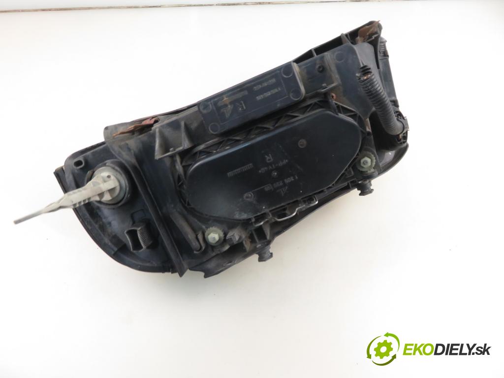 VW SHARAN (7M8, 7M9, 7M6) MINIVAN 2002 85,00 1.9 TDI PD 115 - AUY 1896,00 světlo PP 0301182020