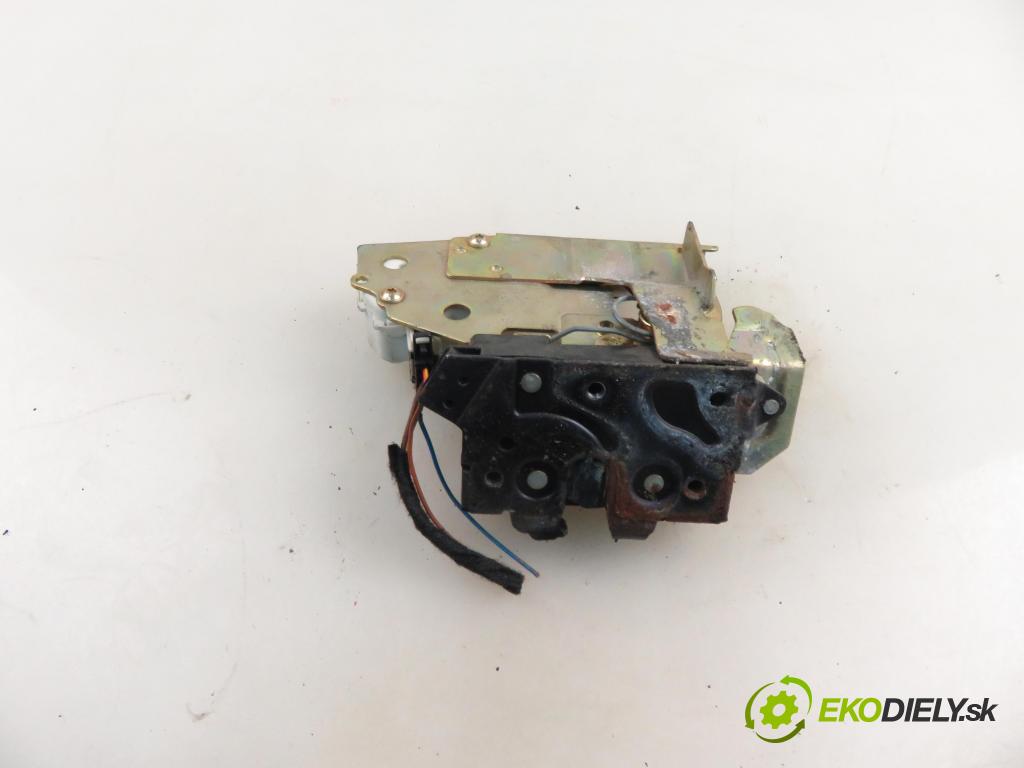 VW SHARAN (7M8, 7M9, 7M6) MINIVAN 2002 85,00 1.9 TDI PD 115 - AUY 1896,00 zámok dverí kufor EL. 7M4827501 ; YM21431C50DG