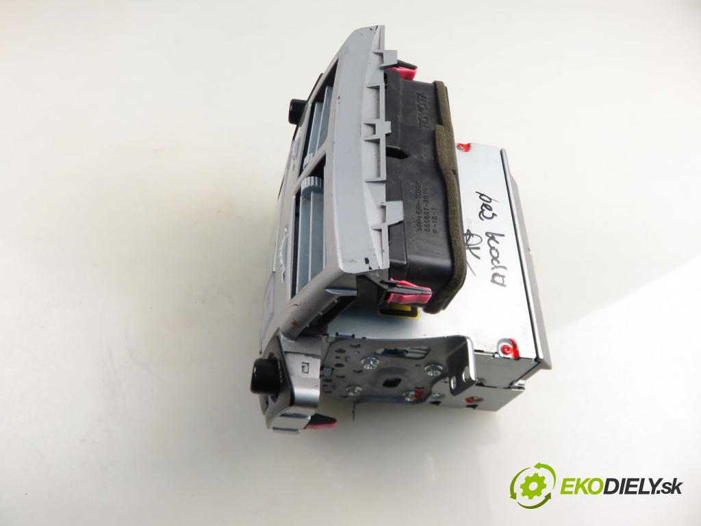 TOYOTA YARIS (_P9_) HB 2005 51,00 1.0 VVT-i (KSP90_) - 1KR-FE 998,00 RADIO CD 8612052480