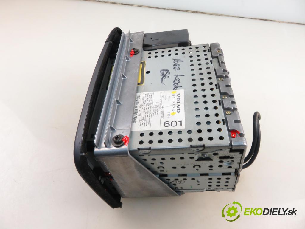 VOLVO S80 I (TS, XY) SEDAN 1999 166,00 2.0 T - B 5204 T3 1984,00 RADIO CD Modul 9472823