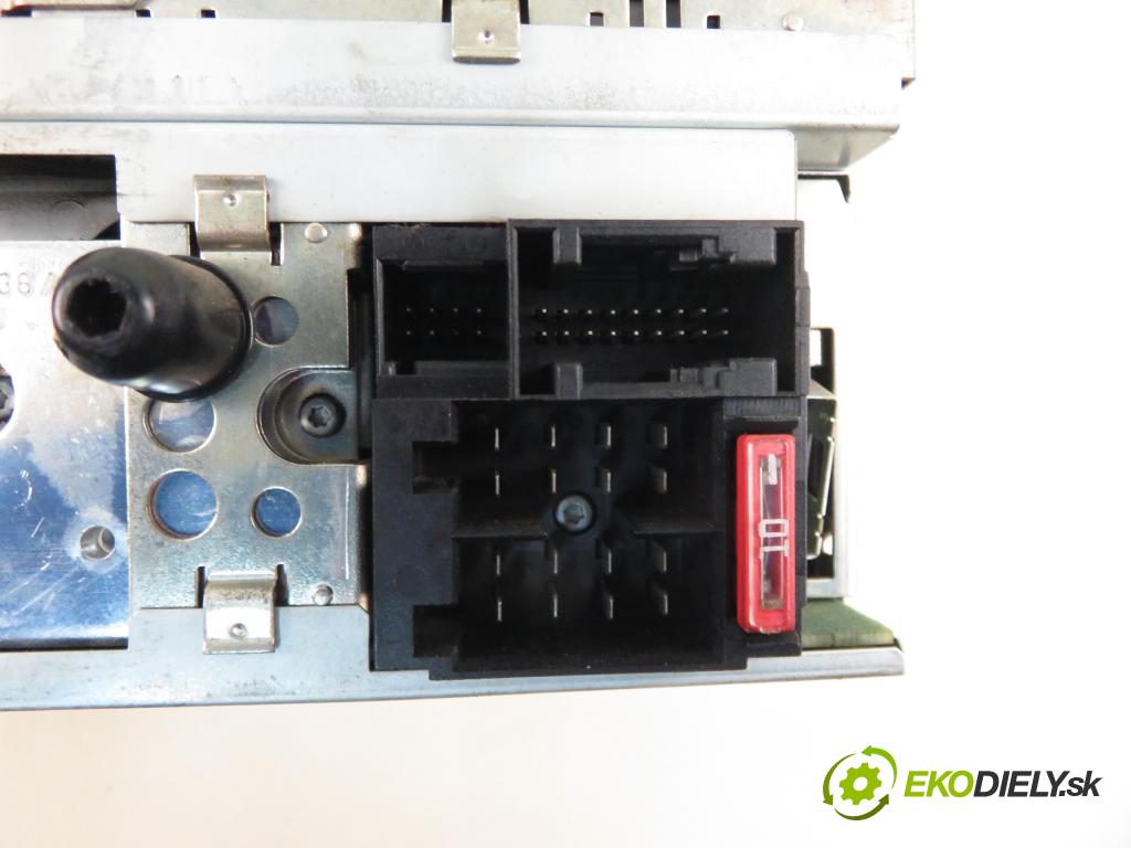 MERCEDES-BENZ VITO / MIXTO Skrzynia (W639) FURGON 2004 110,00 115 CDI 150 - OM 646.982 2148,00 RADIO CD 2038275242 ; 7612001530