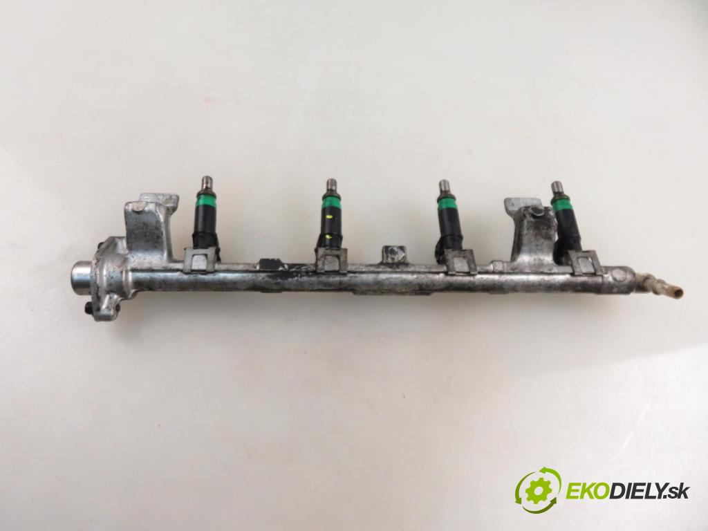 FORD FOCUS II (DA_, HCP) HB 2005 74,00 1.6 - SHDC 1596,00 Lišta vstrekovacia 98MFBB ; 9D2809H487CA (Vstrekovacia lišta)