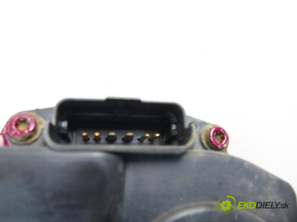 PEUGEOT 206 CC (2D) CABRIO 2005 100,00 2.0 S16 - RFN (EW10J4) 1997,00 Škrtiaca klapka 9648053780 ; 408239823003 (Škrtiaca klapka)