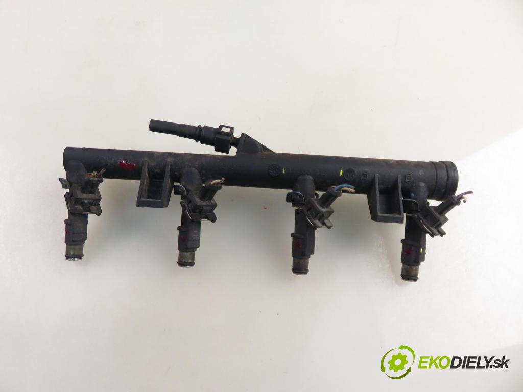 PEUGEOT 206 CC (2D) CABRIO 2005 100,00 2.0 S16 - RFN (EW10J4) 1997,00 Lišta vstrekovacia 01F003A ; 9628084680 (Vstrekovacia lišta)