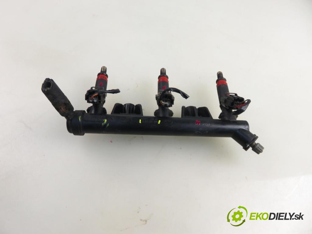 VW POLO (9N_) HB 2003 40,00 1.2 - BMD 1198,00 Lišta vstrekovacia 03D906031C ; 03D133329B ; 03D133319F (Vstrekovacia lišta)