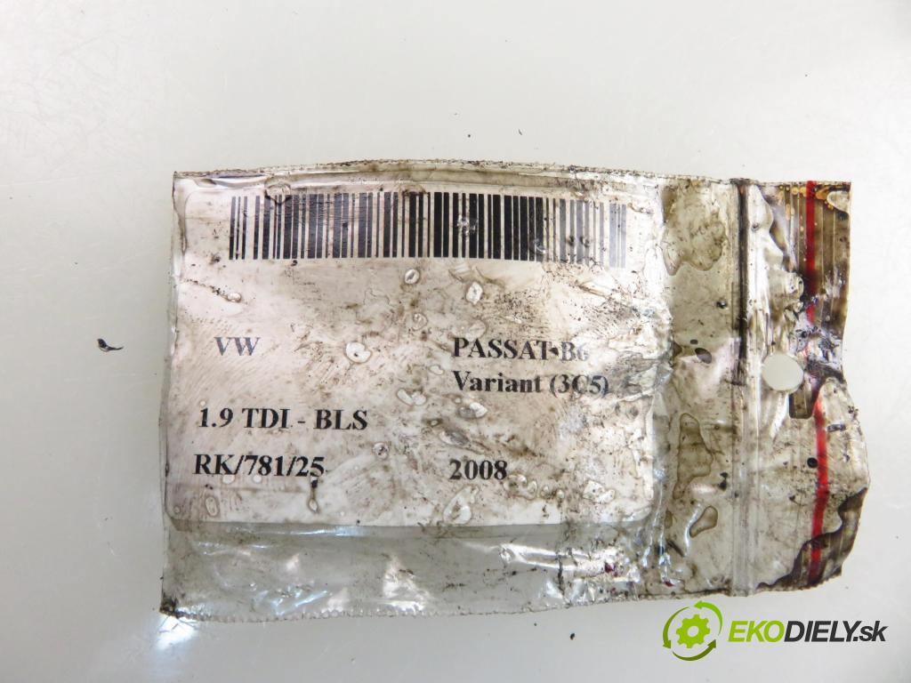 VW PASSAT B6 Variant (3C5) KOMBI 2008 77,00 1.9 TDI - BLS 1896,00 Vstrekovač 038130073BN ; 0414720313 (Vstrekovač paliva)