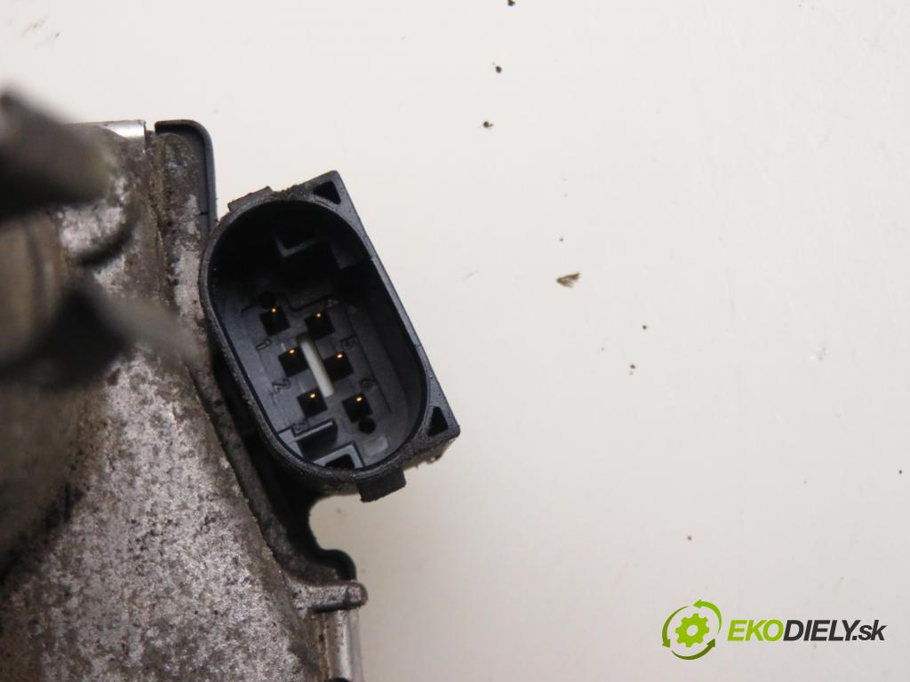 TOYOTA YARIS (_P9_) HB 2005 51,00 1.0 VVT-i (KSP90_) - 1KR-FE 998,00 Škrtiaca klapka 220300Q010 ; 0280750192 ; 220300Q010A (Škrtiaca klapka)