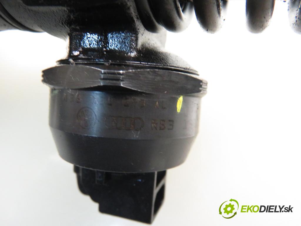 AUDI A3 (8L1) HB 2002 96,00 1.9 TDI quattro - ASZ 1896,00 Vstrekovač 038130073AL ; 0414720039 (Vstrekovač paliva)