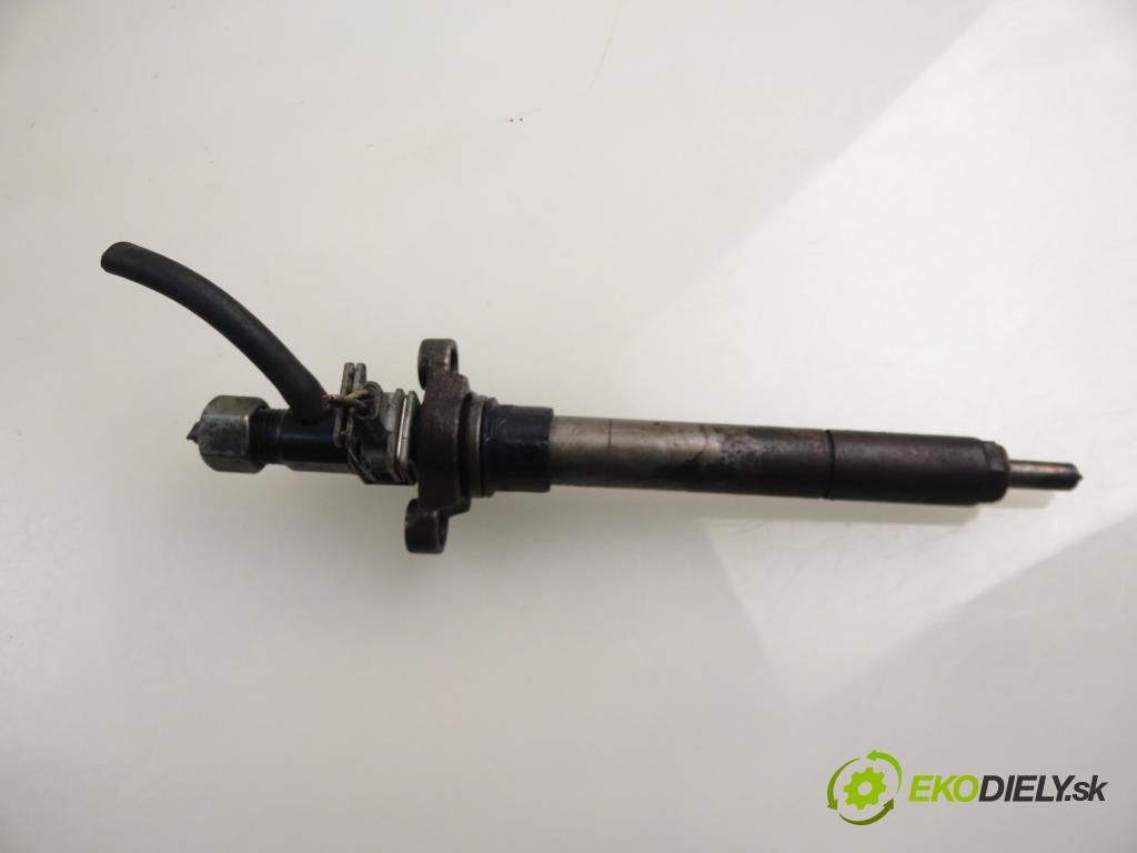 CITROEN C5 III Break (RW_) KOMBI 2009 100,00 2.0 HDi - RHR (DW10BTED4) 1997,00 vstrekovač EJBR03801D ; 9656389980 (Vstrekovač paliva)