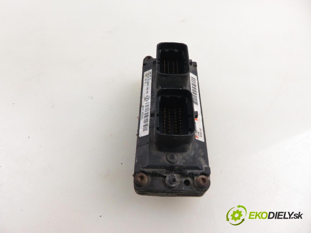 FIAT PUNTO (188_) HB 2002 44,00 1.2 60 - 188 A4.000 1242,00 Riadiaca jednotka Motor 6160037606 ; 55181132