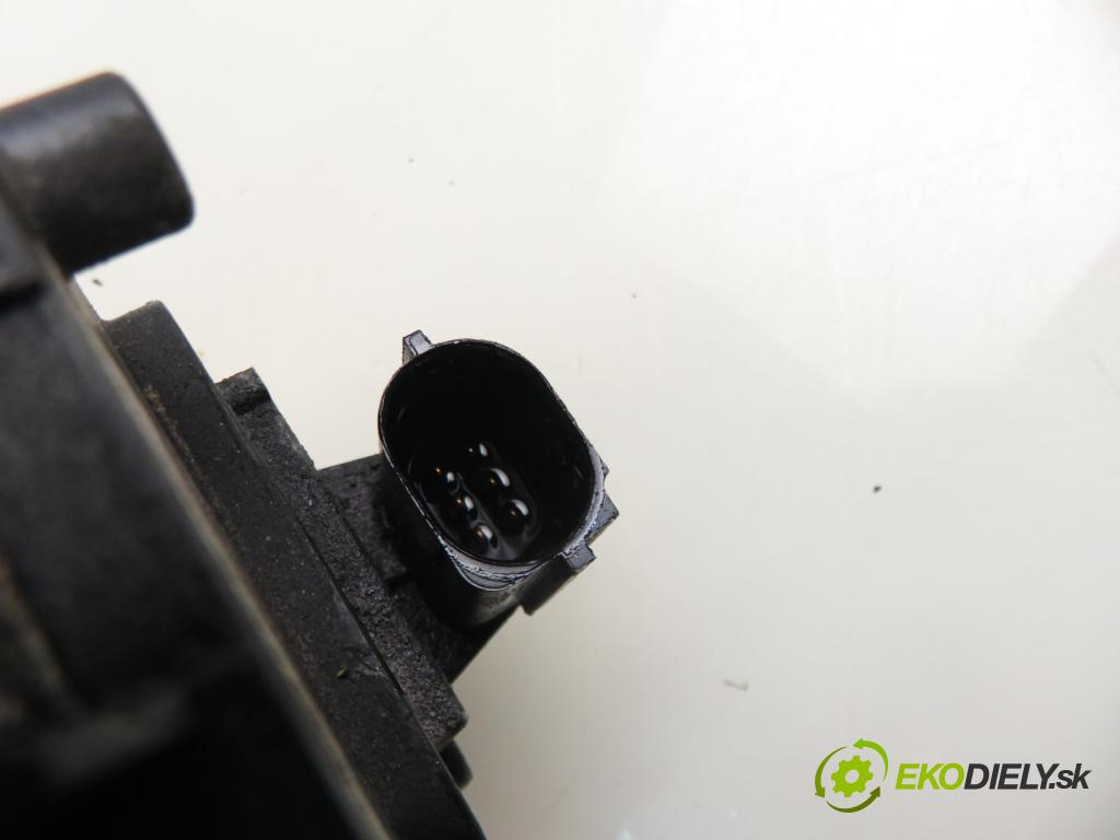 OPEL ZAFIRA B (A05) MINIVAN 2006 74,00 1.9 CDTI 8V 101 - Z 19 DTL 1910,00 Škrtiaca klapka 48CPD1 ; 55199974 (Škrtiaca klapka)