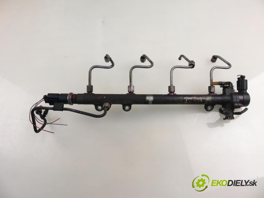 MERCEDES-BENZ VITO Autobus (638) BUS 2001 90,00 112 CDI 2.2 122  - OM 611.980 2151,00 Lišta vstrekovacia 6110780149 ; 6110700095 ; 0445214004 (Vstrekovacia lišta)