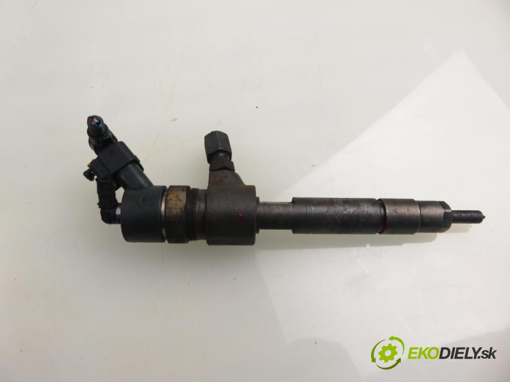 OPEL ZAFIRA B (A05) MINIVAN 2006 74,00 1.9 CDTI 8V 101 - Z 19 DTL 1910,00 vstrekovač 0445110165 (Vstrekovač paliva)