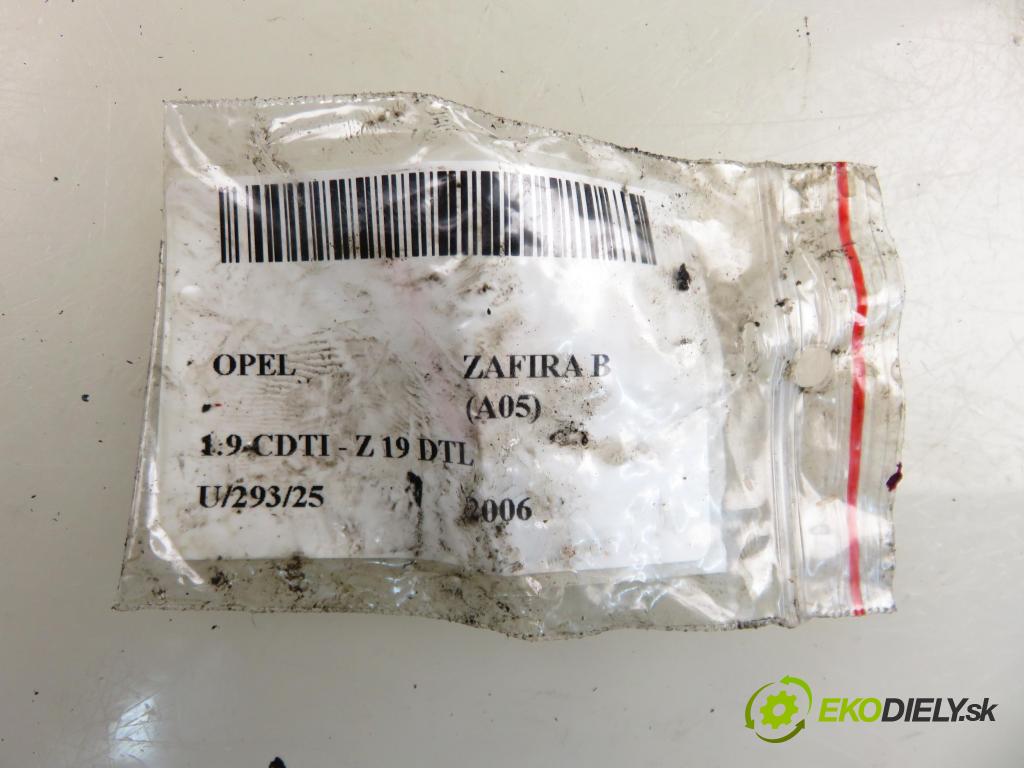 OPEL ZAFIRA B (A05) MINIVAN 2006 74,00 1.9 CDTI 8V 101 - Z 19 DTL 1910,00 vstrekovač 0445110165 (Vstrekovač paliva)