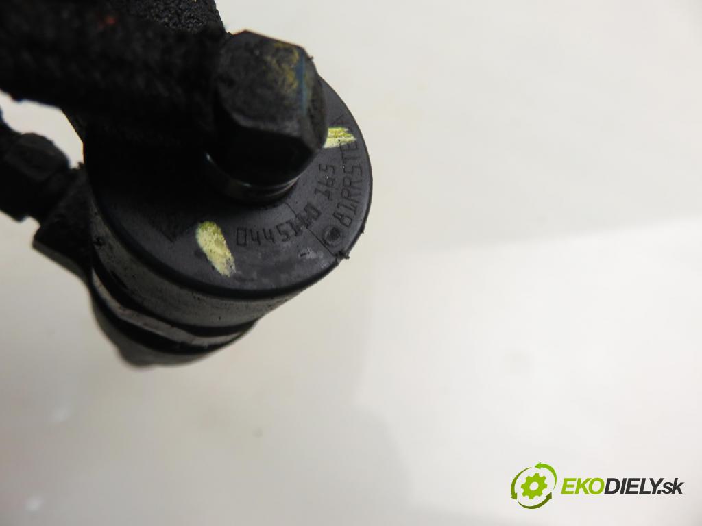 OPEL ZAFIRA B (A05) MINIVAN 2006 74,00 1.9 CDTI 8V 101 - Z 19 DTL 1910,00 vstrekovač 0445110165 (Vstrekovač paliva)