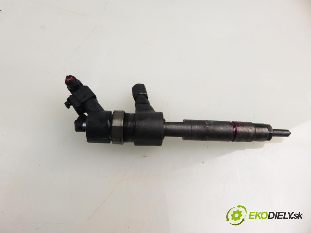 OPEL ZAFIRA B (A05) MINIVAN 2006 74,00 1.9 CDTI 8V 101 - Z 19 DTL 1910,00 vstrekovač 0445110165 (Vstrekovač paliva)