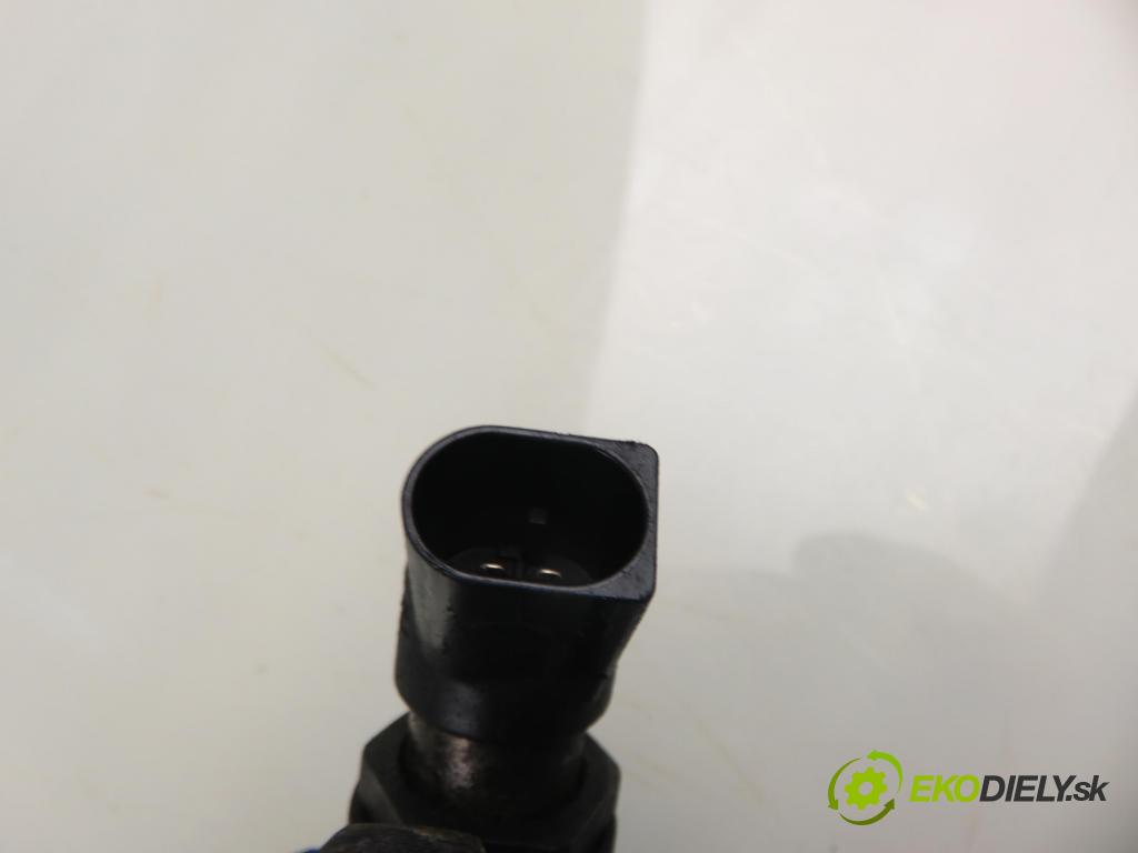 PEUGEOT PARTNER Combispace (5F) KOMBIVAN 2004 66,00 2.0 HDI - RHY (DW10TD) 1997,00 vstrekovač 9636819380 (Vstrekovač paliva)