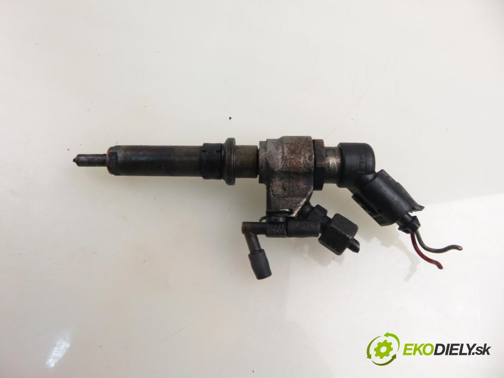 PEUGEOT PARTNER Combispace (5F) KOMBIVAN 2004 66,00 2.0 HDI - RHY (DW10TD) 1997,00 vstrekovač 9636819380 (Vstrekovač paliva)