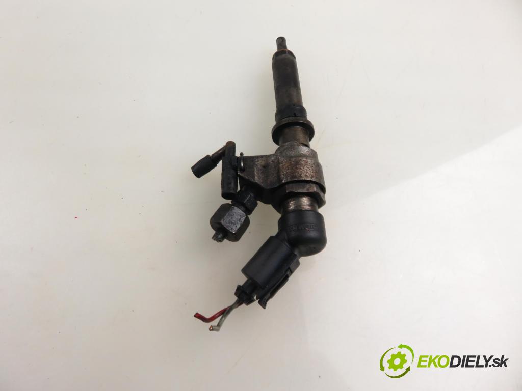 PEUGEOT PARTNER Combispace (5F) KOMBIVAN 2004 66,00 2.0 HDI - RHY (DW10TD) 1997,00 vstrekovač 9636819380 (Vstrekovač paliva)