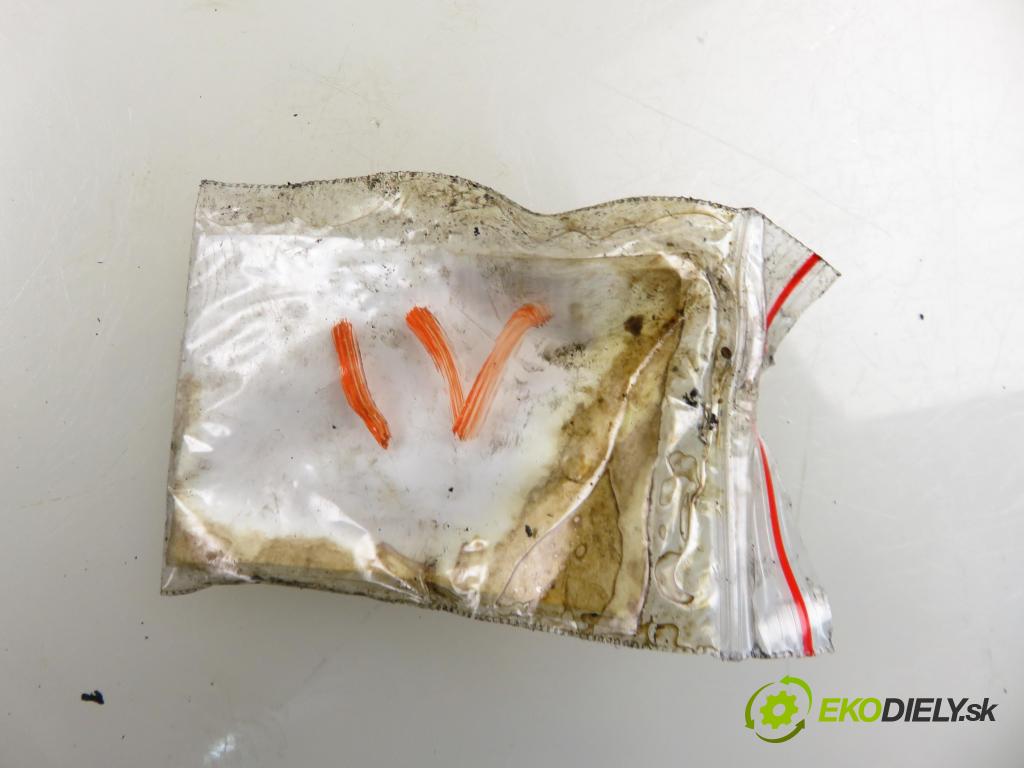 PEUGEOT PARTNER Combispace (5F) KOMBIVAN 2004 66,00 2.0 HDI - RHY (DW10TD) 1997,00 vstrekovač 9636819380 (Vstrekovač paliva)