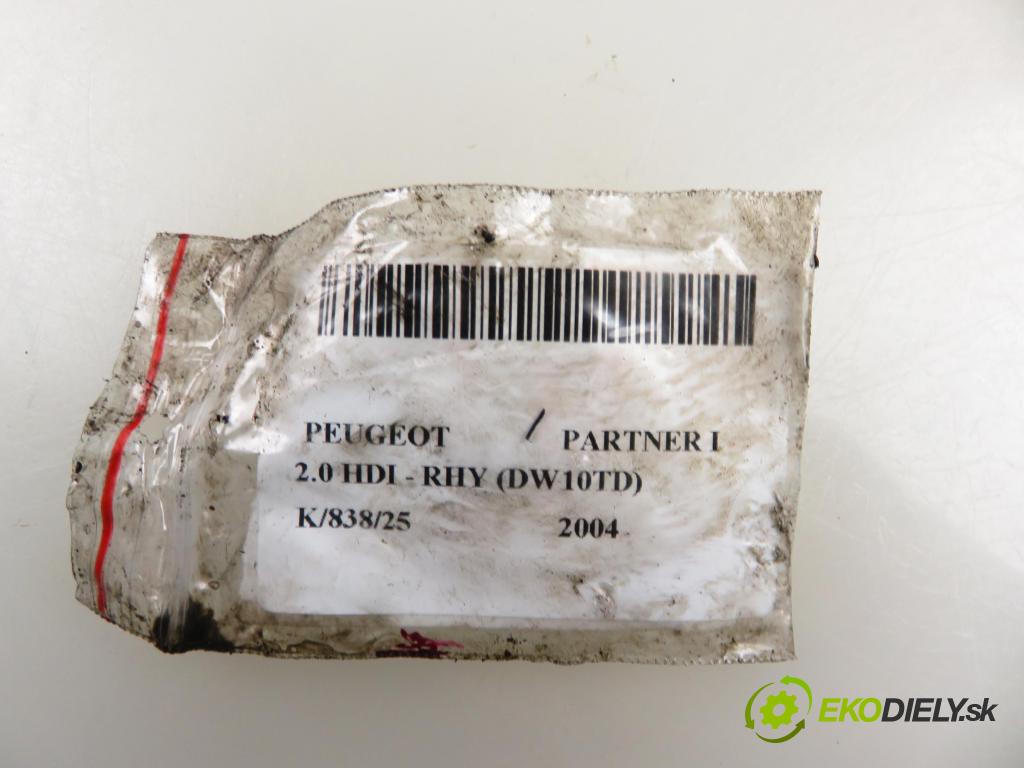 PEUGEOT PARTNER Combispace (5F) KOMBIVAN 2004 66,00 2.0 HDI - RHY (DW10TD) 1997,00 vstrekovač 9636819380 (Vstrekovač paliva)