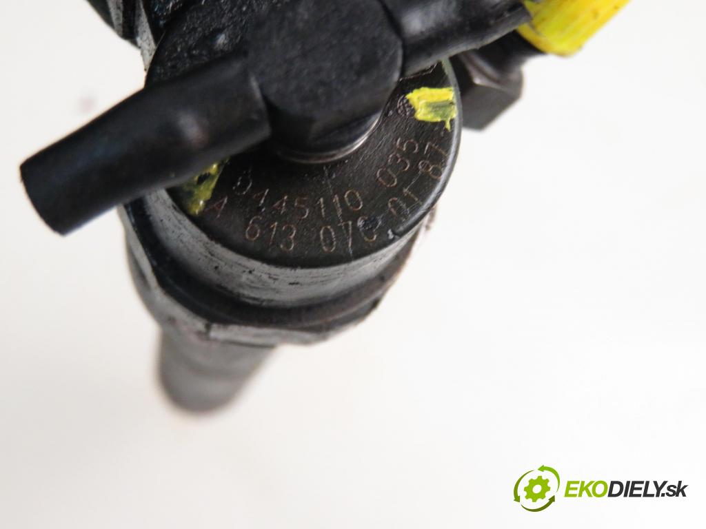 MERCEDES-BENZ VITO Autobus (638) BUS 2001 90,00 112 CDI 2.2 122  - OM 611.980 2151,00 vstrekovač 0445110035 ; 6130700187 (Vstrekovač paliva)