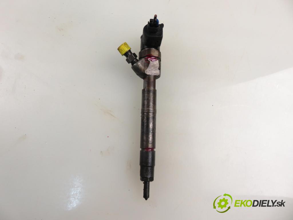 MERCEDES-BENZ VITO Autobus (638) BUS 2001 90,00 112 CDI 2.2 122  - OM 611.980 2151,00 vstrekovač 0445110035 ; 6130700187 (Vstrekovač paliva)