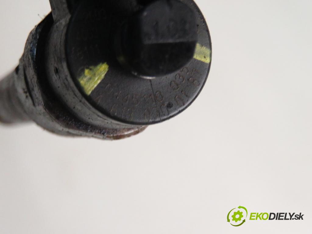 MERCEDES-BENZ VITO Autobus (638) BUS 2001 90,00 112 CDI 2.2 122  - OM 611.980 2151,00 vstrekovač 0445110035 ; 6130700187 (Vstrekovač paliva)