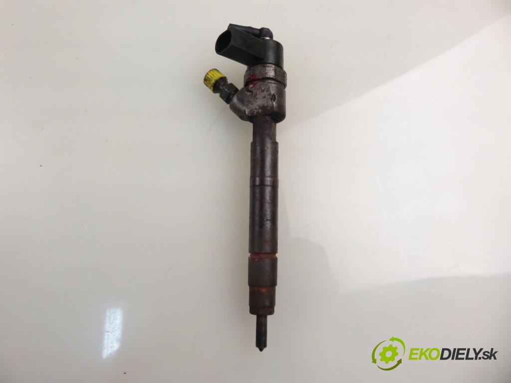 MERCEDES-BENZ VITO Autobus (638) BUS 2001 90,00 112 CDI 2.2 122  - OM 611.980 2151,00 vstrekovač 0445110035 ; 6130700187 (Vstrekovač paliva)