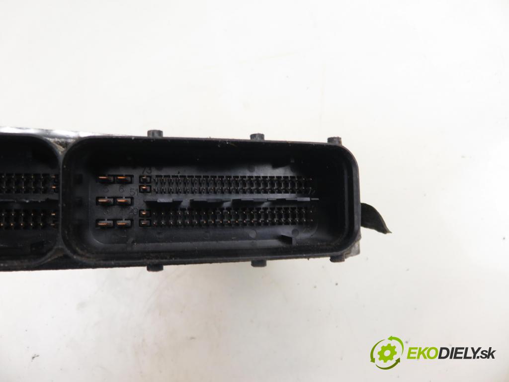 FIAT GRANDE PUNTO (199_) HB 2006 66,00 1.3 D Multijet 90 - 199 A3.000 1248,00 Riadiaca jednotka Motor 51781568