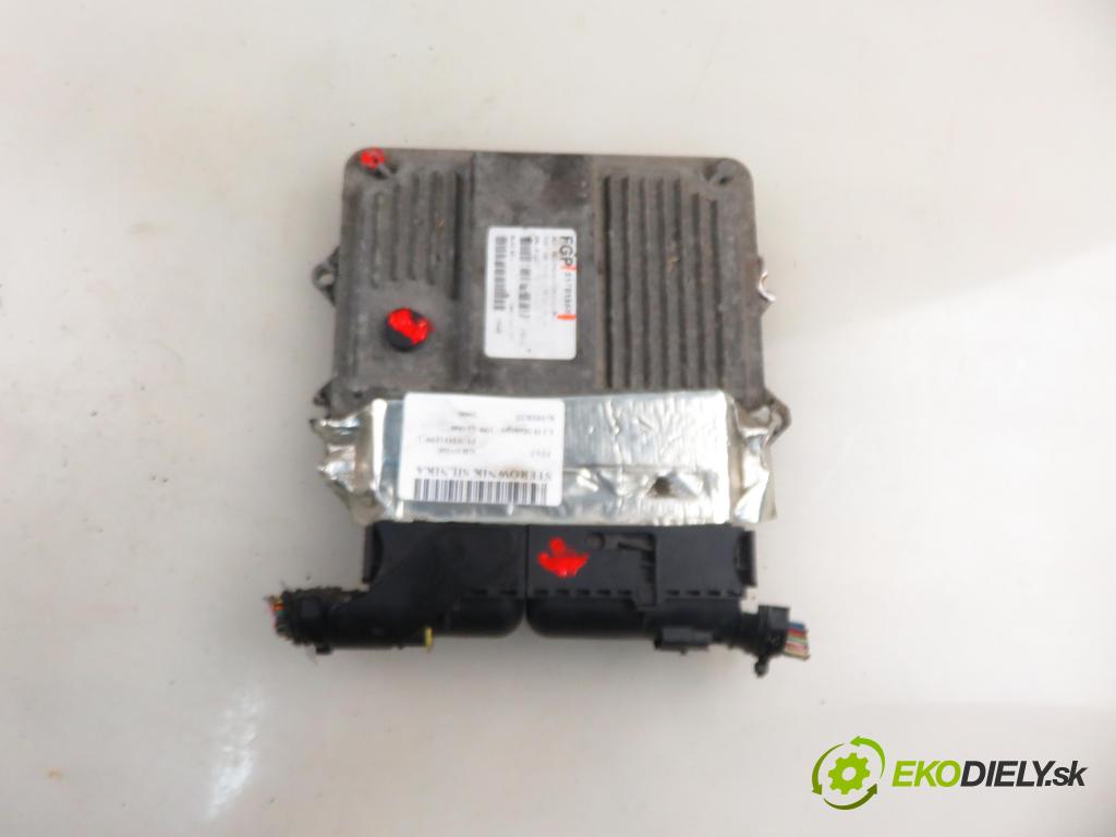 FIAT GRANDE PUNTO (199_) HB 2006 66,00 1.3 D Multijet 90 - 199 A3.000 1248,00 Riadiaca jednotka Motor 51781568