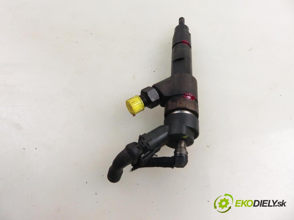 FIAT DUCATO Platforma / podwozie (244_) KABINA/PLATFORMA 2005 94,00 2.8 JTD 2798,00 vstrekovač 0445120002 (Vstrekovač paliva)