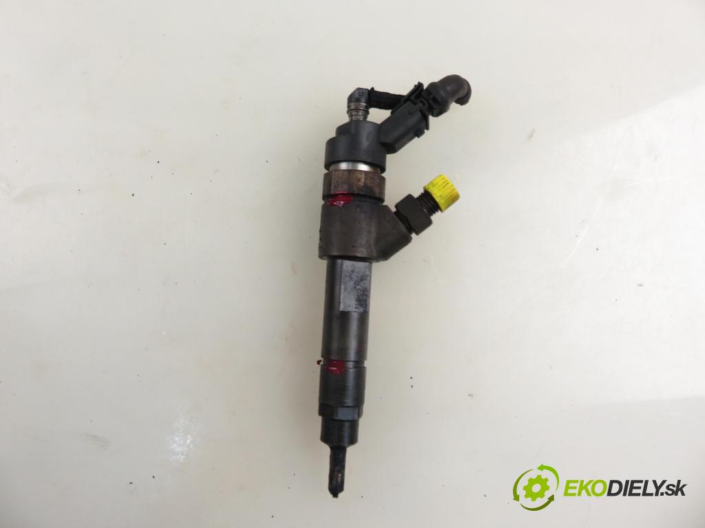 FIAT DUCATO Platforma / podwozie (244_) KABINA/PLATFORMA 2005 94,00 2.8 JTD 2798,00 vstrekovač 0445120002 (Vstrekovač paliva)