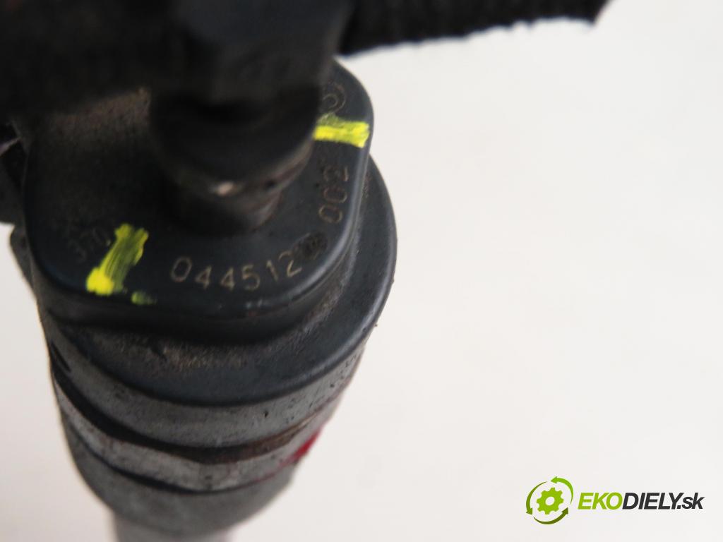 FIAT DUCATO Platforma / podwozie (244_) KABINA/PLATFORMA 2005 94,00 2.8 JTD 2798,00 vstrekovač 0445120002 (Vstrekovač paliva)