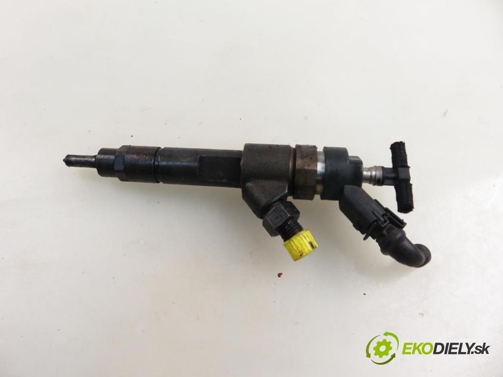 FIAT DUCATO Platforma / podwozie (244_) KABINA/PLATFORMA 2005 94,00 2.8 JTD 2798,00 vstrekovač 0445120002 (Vstrekovač paliva)