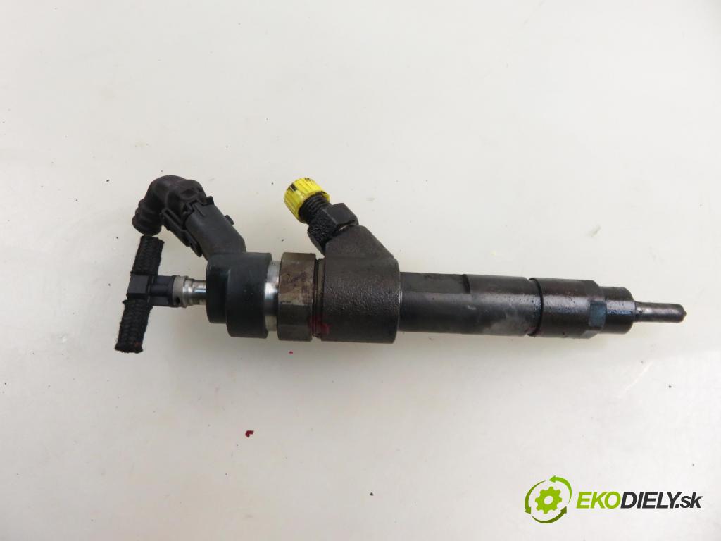 FIAT DUCATO Platforma / podwozie (244_) KABINA/PLATFORMA 2005 94,00 2.8 JTD 2798,00 vstrekovač 0445120002 (Vstrekovač paliva)