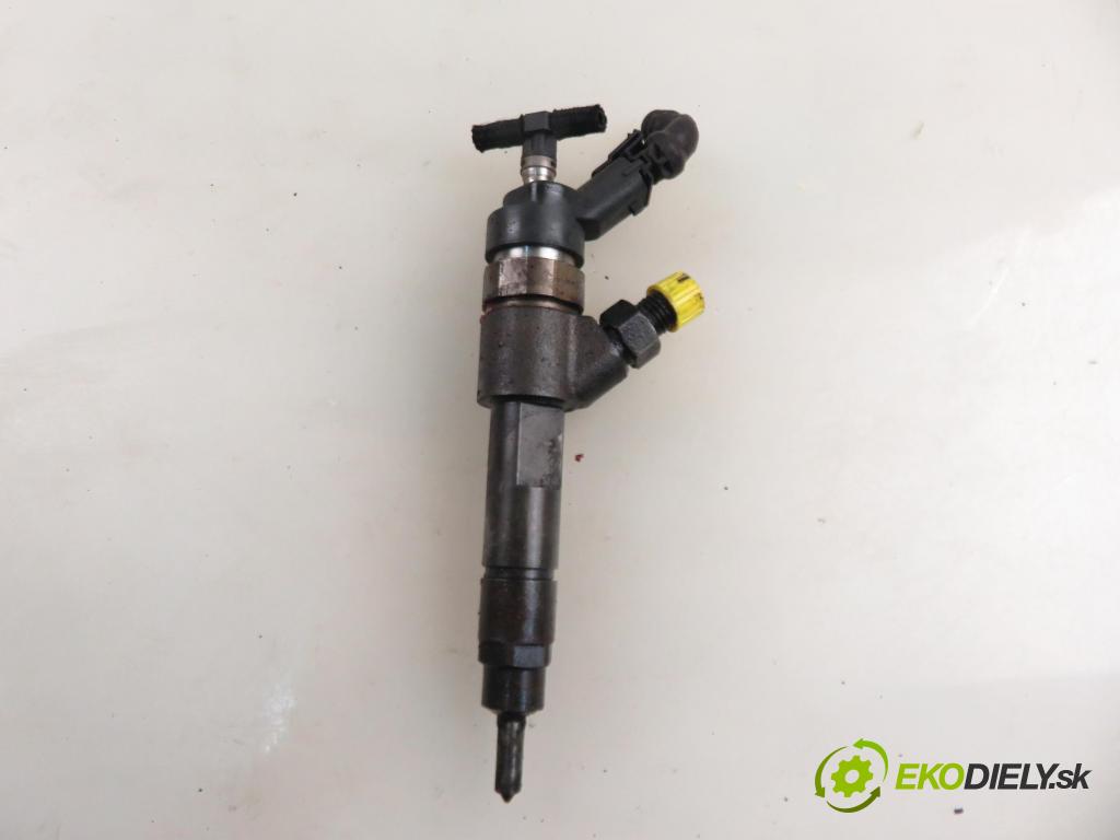 FIAT DUCATO Platforma / podwozie (244_) KABINA/PLATFORMA 2005 94,00 2.8 JTD 2798,00 vstrekovač 0445120002 (Vstrekovač paliva)