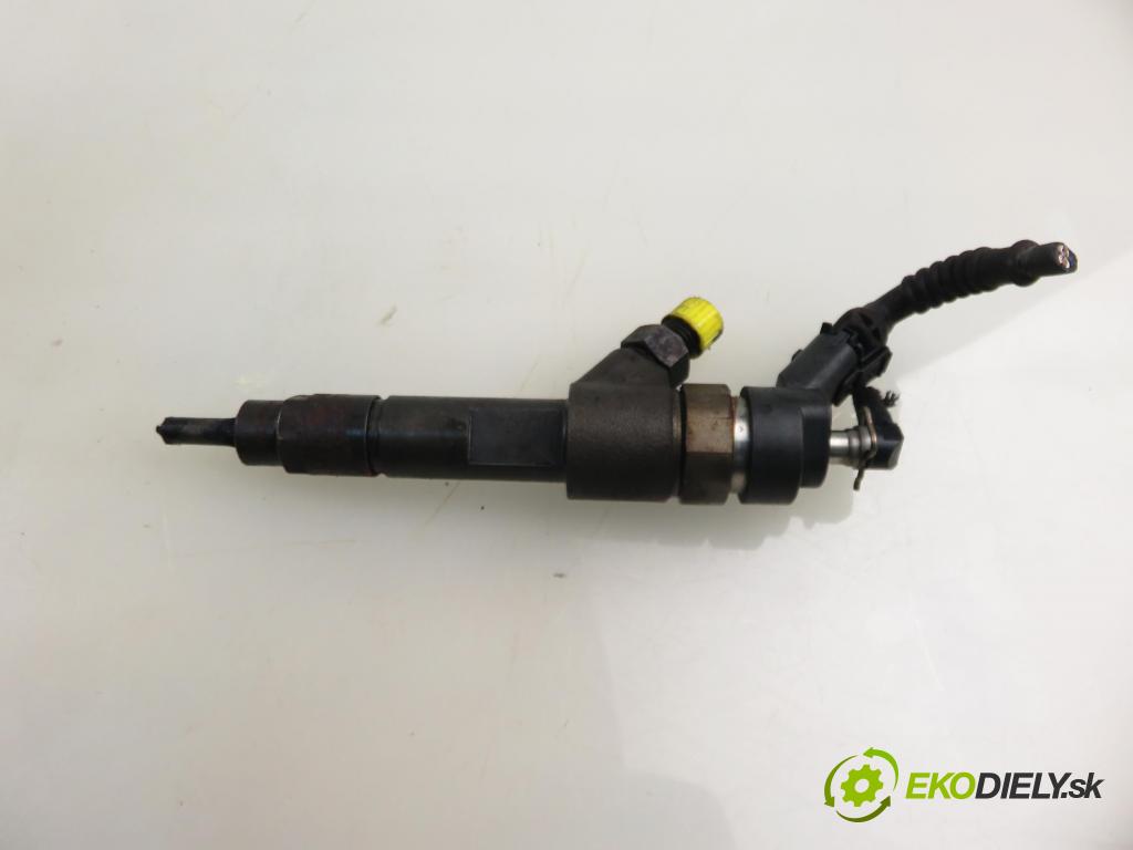 FIAT DUCATO Platforma / podwozie (244_) KABINA/PLATFORMA 2005 94,00 2.8 JTD 2798,00 vstrekovač 0445120002 (Vstrekovač paliva)